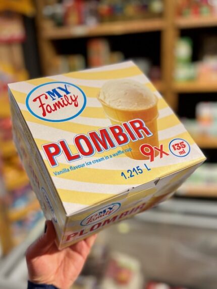 Eis MaxiPack Plombir Vanille / Мороженое ванильный Моя Семья