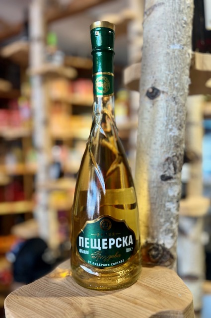 Rakija Peshterska Grozdova - Peshterska druivenbrandewijn