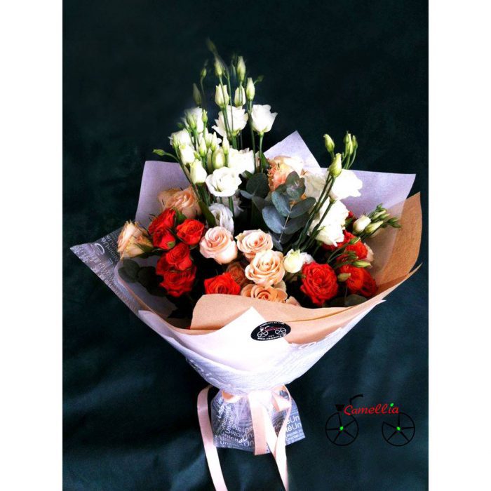 Spray roses & eustomas
